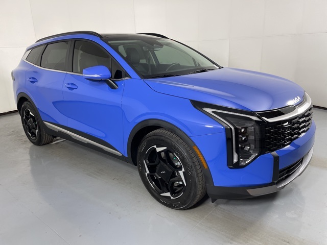 2026 Kia Sportage EX photo 2