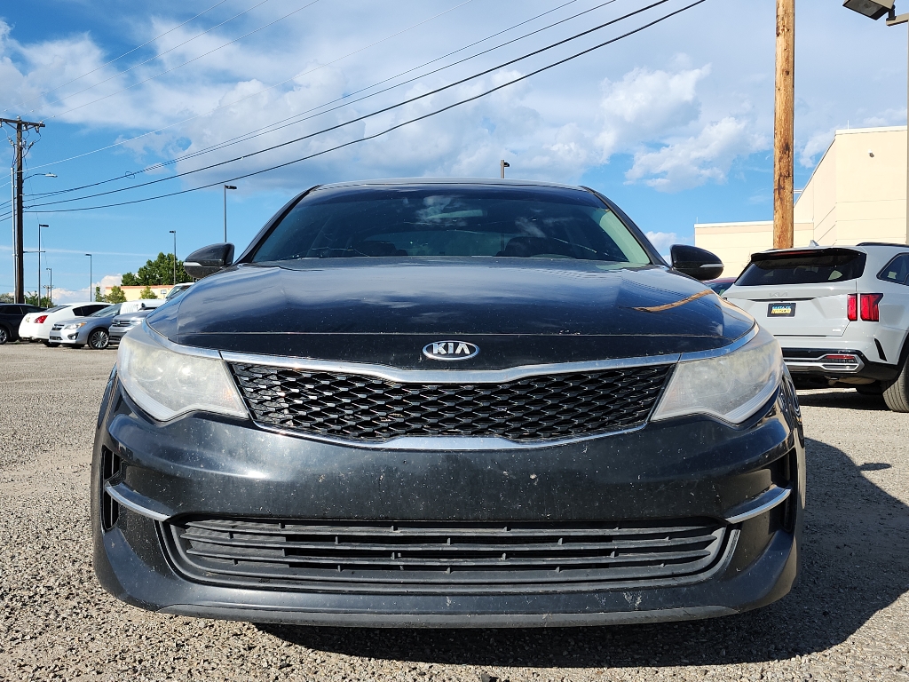 2017 Kia Optima LX photo 2