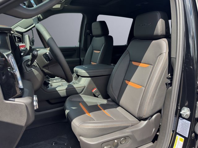 2025 Gmc Sierra 3500 HD AT4 photo 14