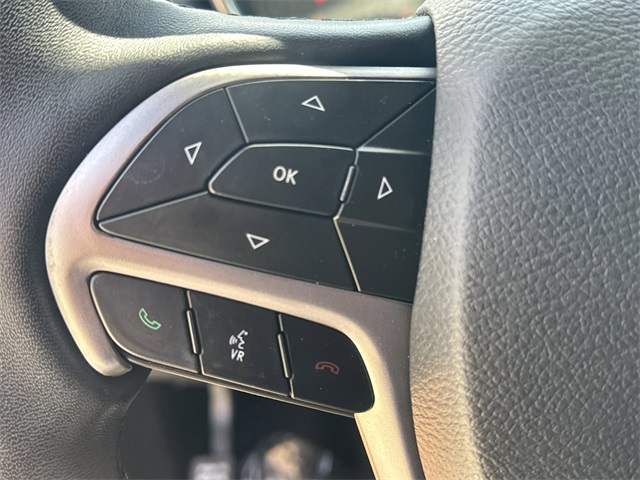 2021 Jeep Grand Cherokee Laredo X photo 19