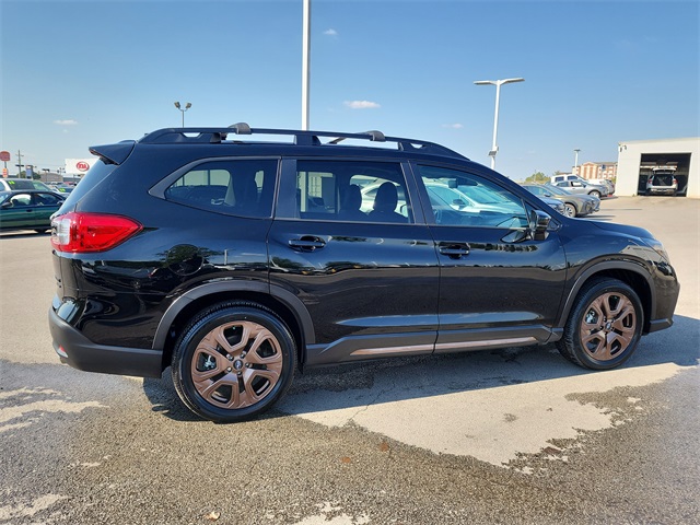 2025 Subaru Ascent Limited photo 2