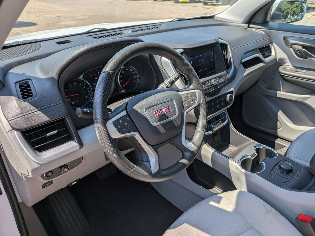 2024 Gmc Terrain SLE photo 11
