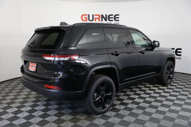 2025 Jeep Grand Cherokee Limited photo 19
