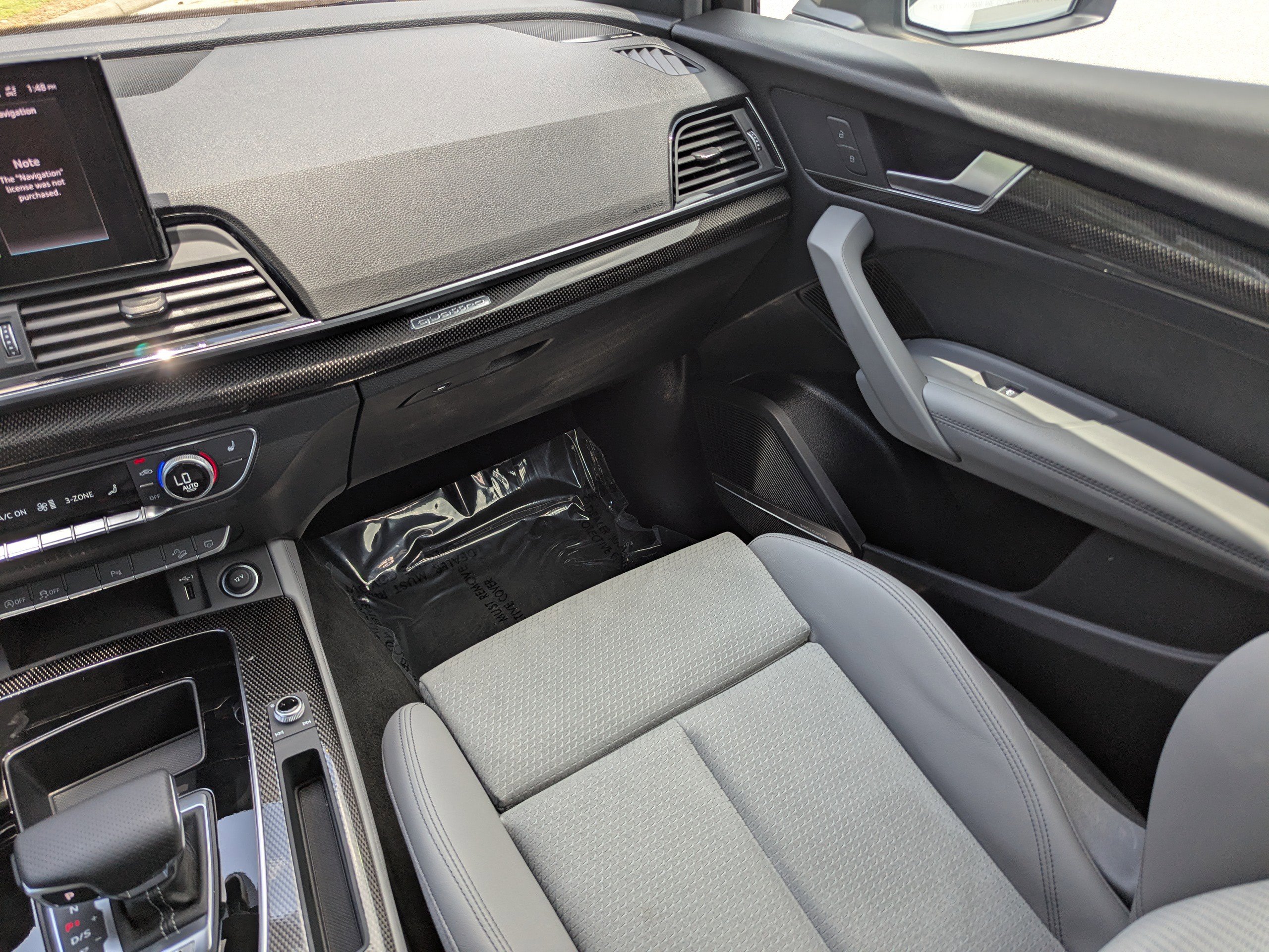 2024 Audi SQ5 Premium Plus photo 17