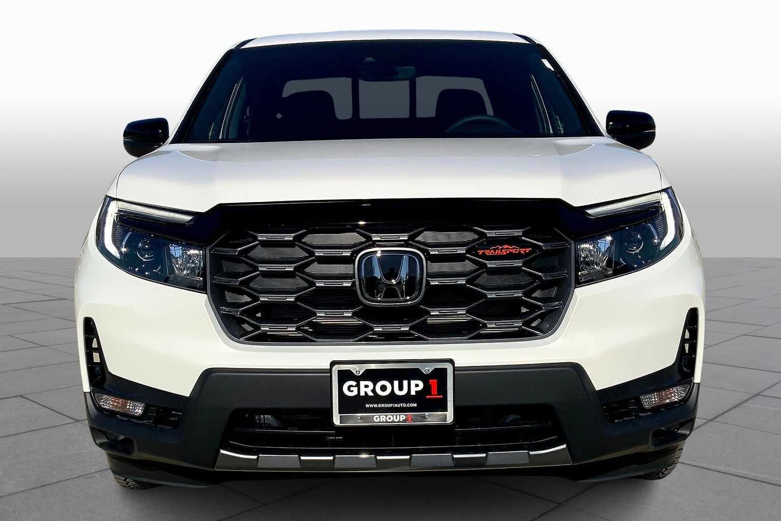 2026 Honda Ridgeline TrailSport photo 3