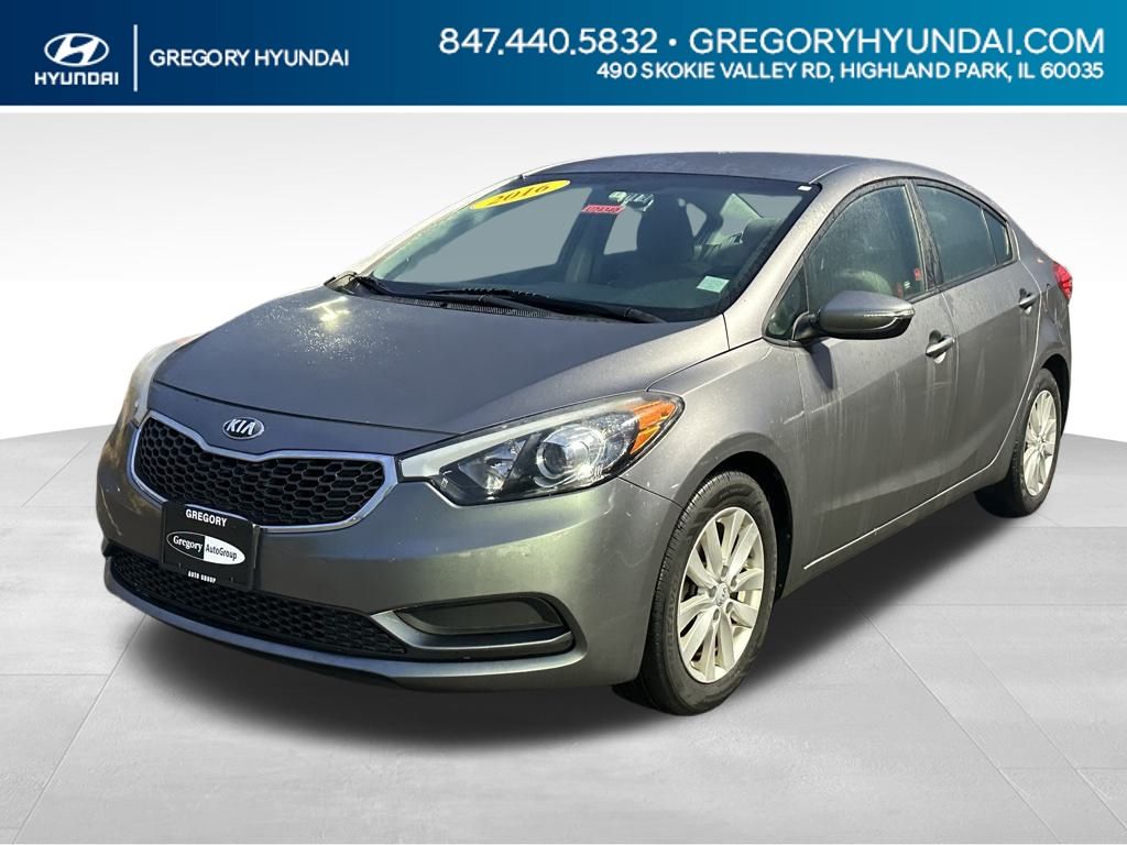 2016 Kia Forte LX's photo