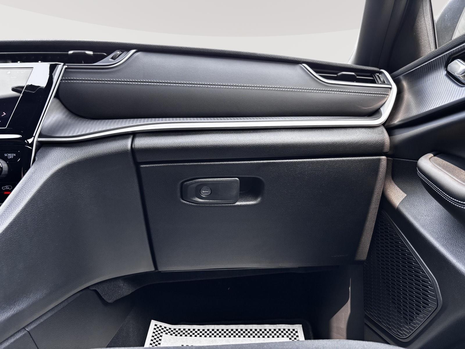 2025 Jeep Grand Cherokee Laredo photo 24