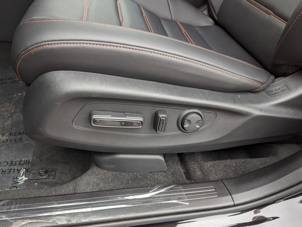 2026 Honda CR-V Hybrid Sport Touring photo 7