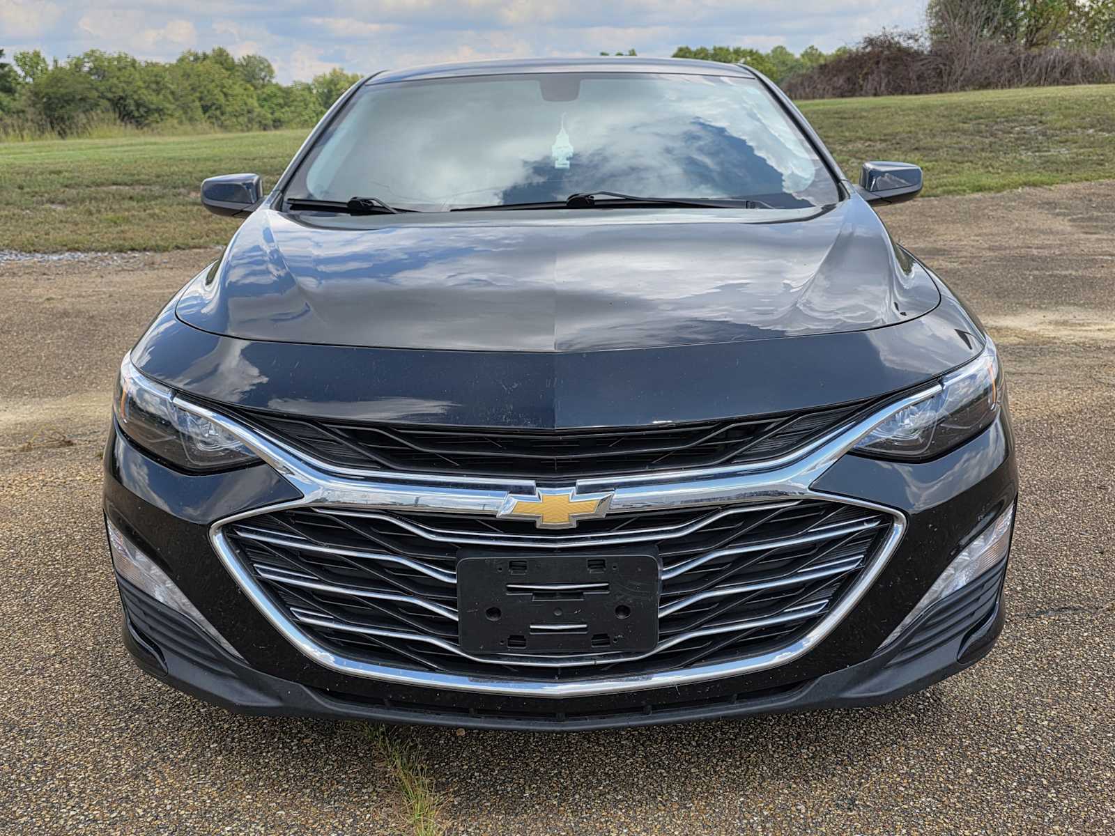 2021 Chevrolet Malibu 1LT photo 2