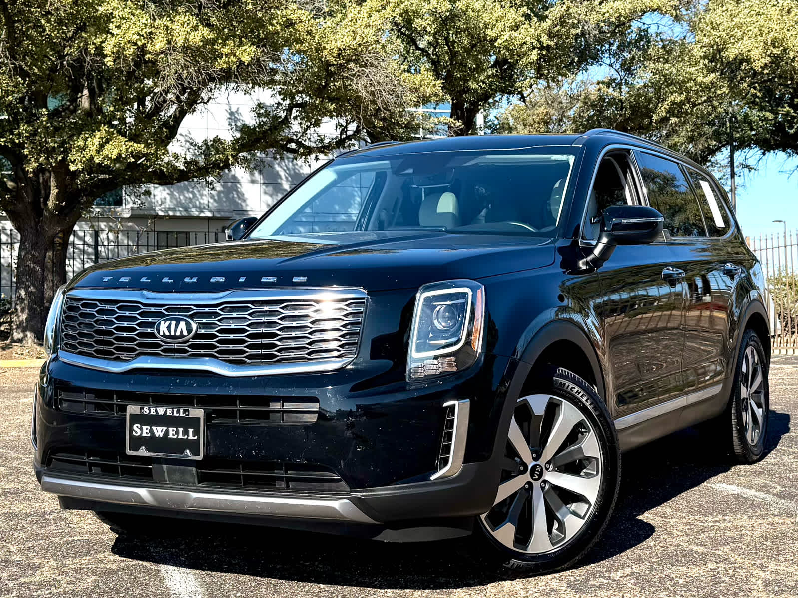 2021 Kia Telluride S's photo