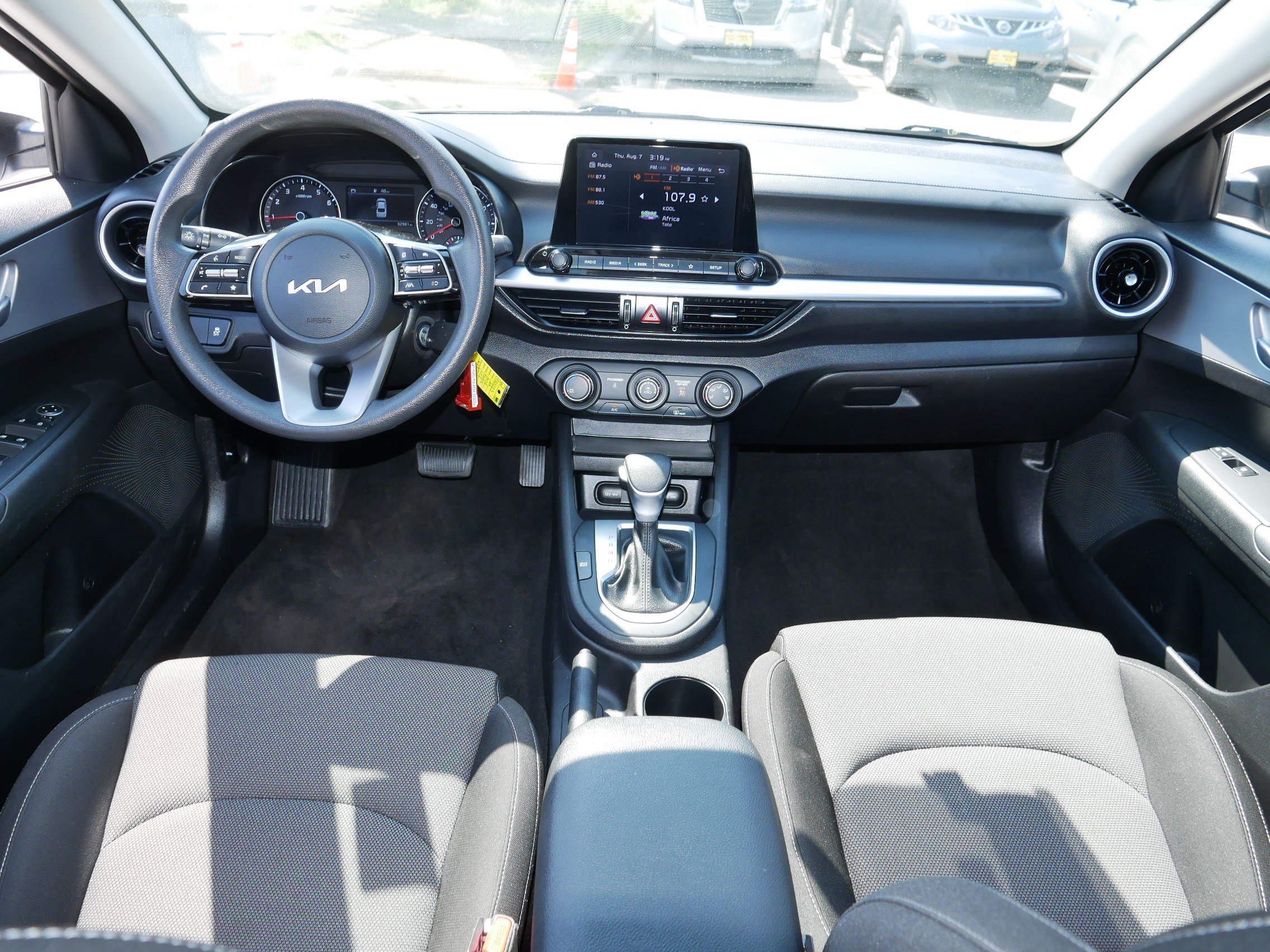 2023 Kia Forte LXS photo 10