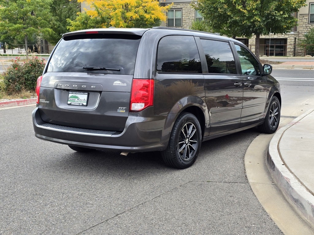 2017 Dodge Grand Caravan GT photo 9