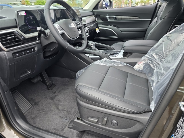 2025 Kia Telluride EX photo 4