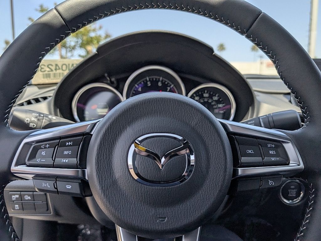 2025 Mazda MX-5 Miata Miata photo 28