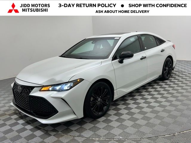 2021 Toyota Avalon XSE's photo