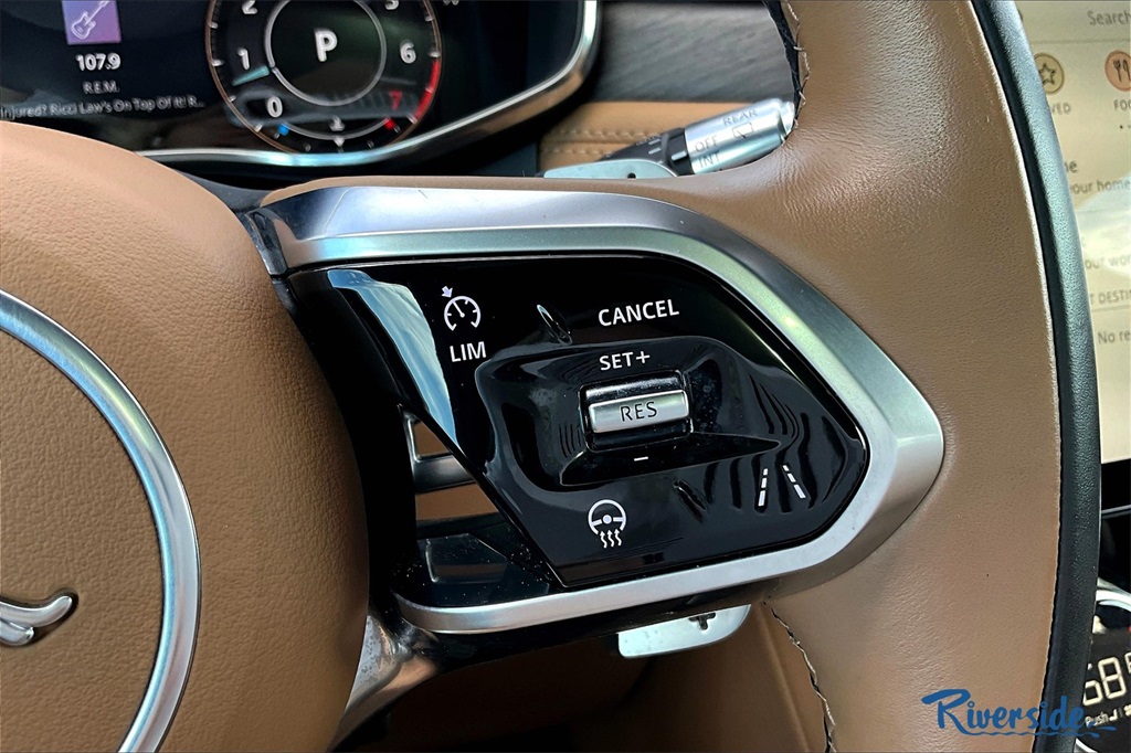 2021 Jaguar F-PACE P250 S photo 9