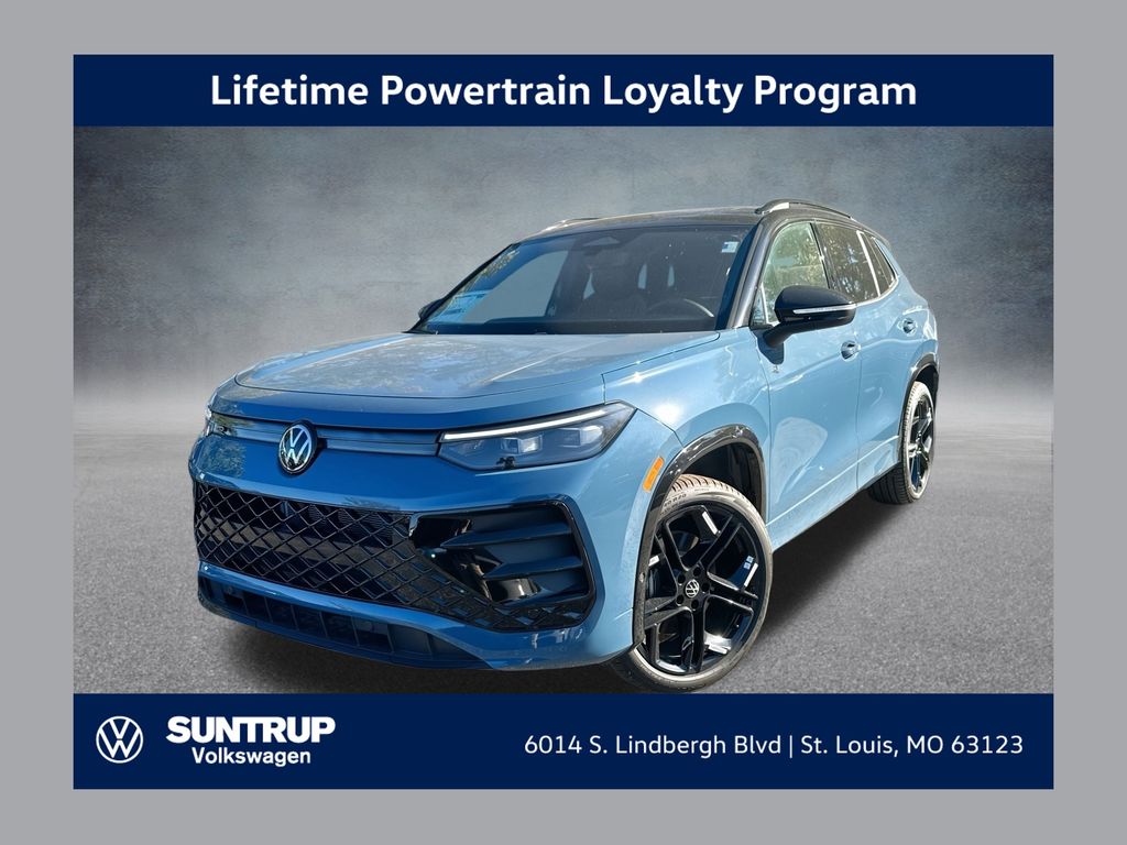 2025 Volkswagen Tiguan SE R-LINE BLACK's photo