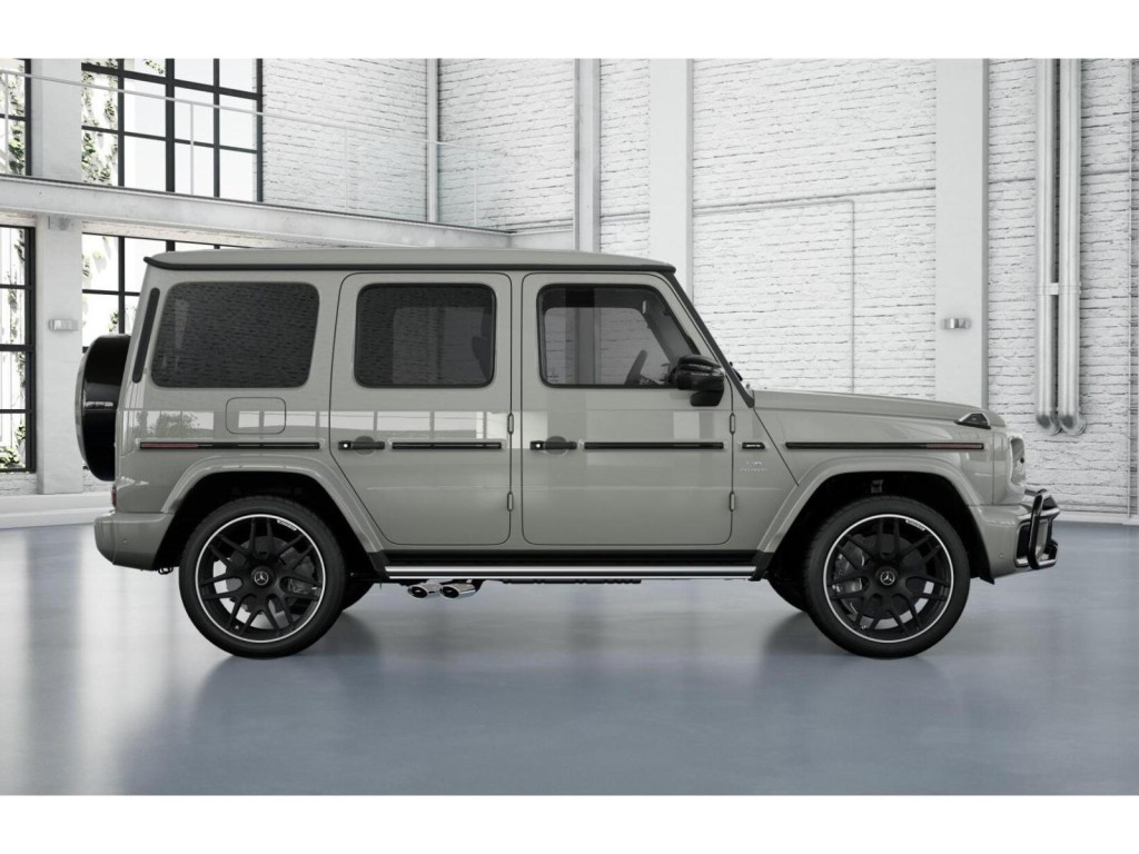 2026 Mercedes Benz G 63 AMG photo 2