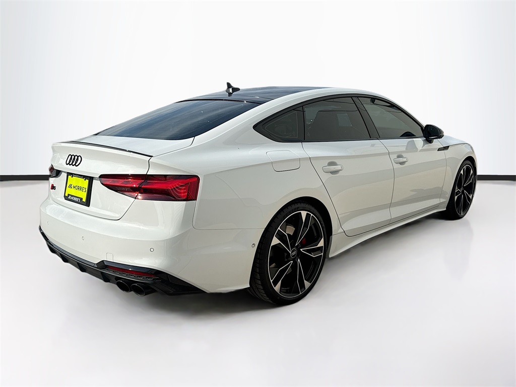 2024 Audi S5 Prestige photo 5