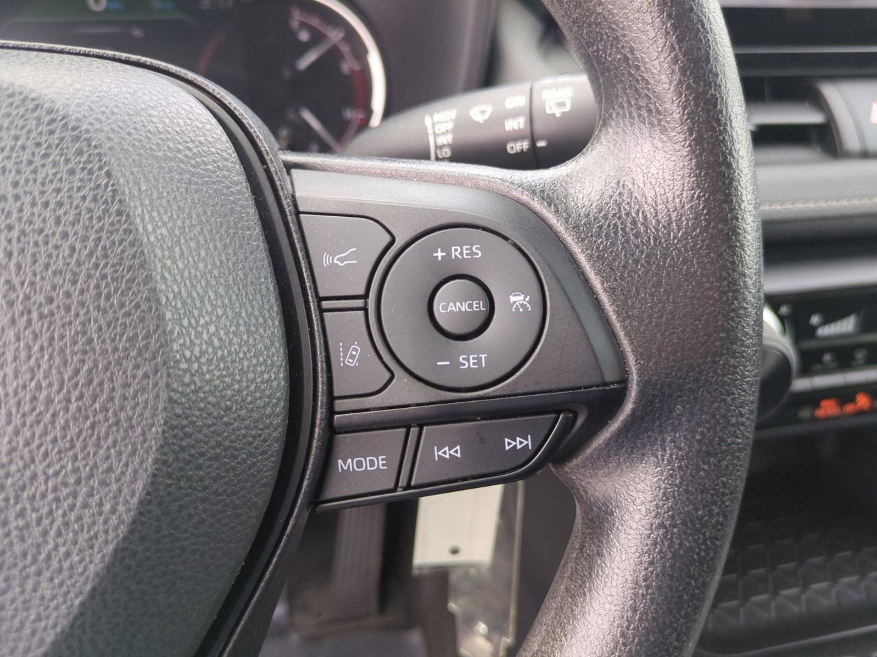 2024 Toyota RAV4 LE photo 23