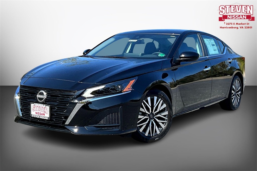 2025 Nissan Altima 2.5 SV photo 2