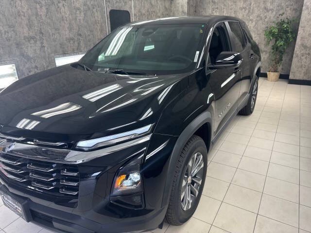 2026 Chevrolet Equinox LT's photo