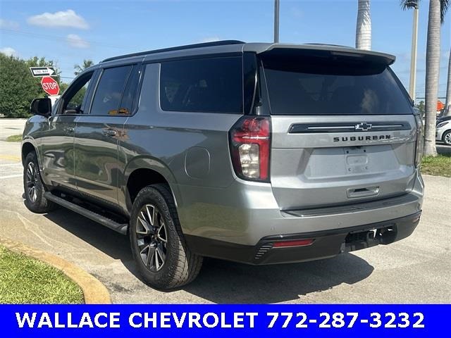 2023 Chevrolet Suburban Z71 photo 8