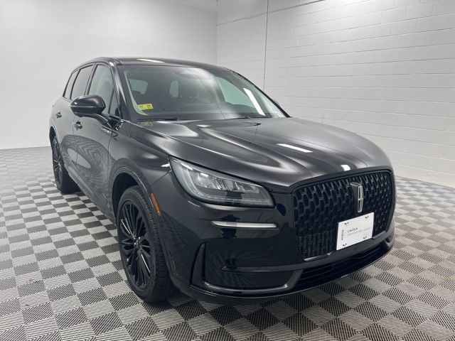 2023 Lincoln Corsair Base