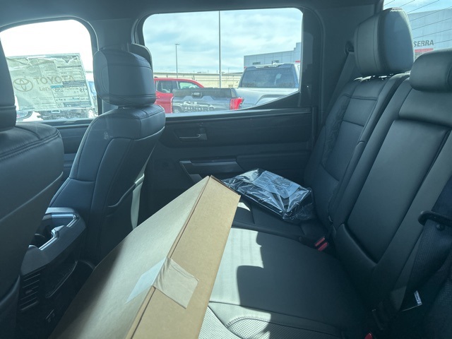 2025 Toyota Tundra SR5 photo 4