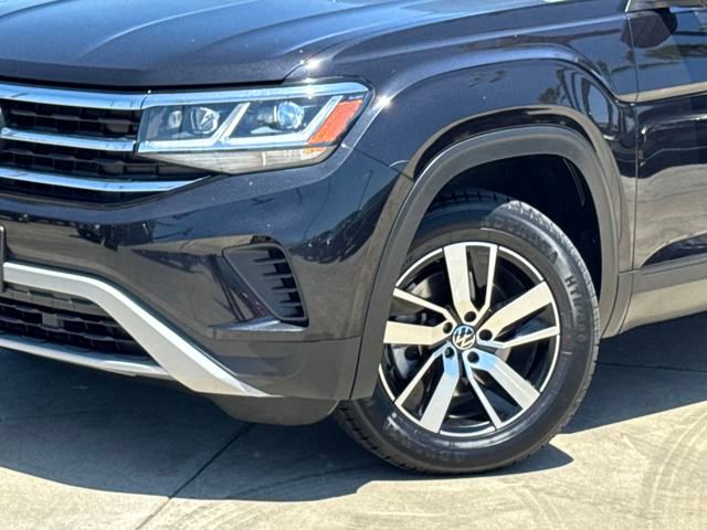 2023 Volkswagen Atlas SE photo 3