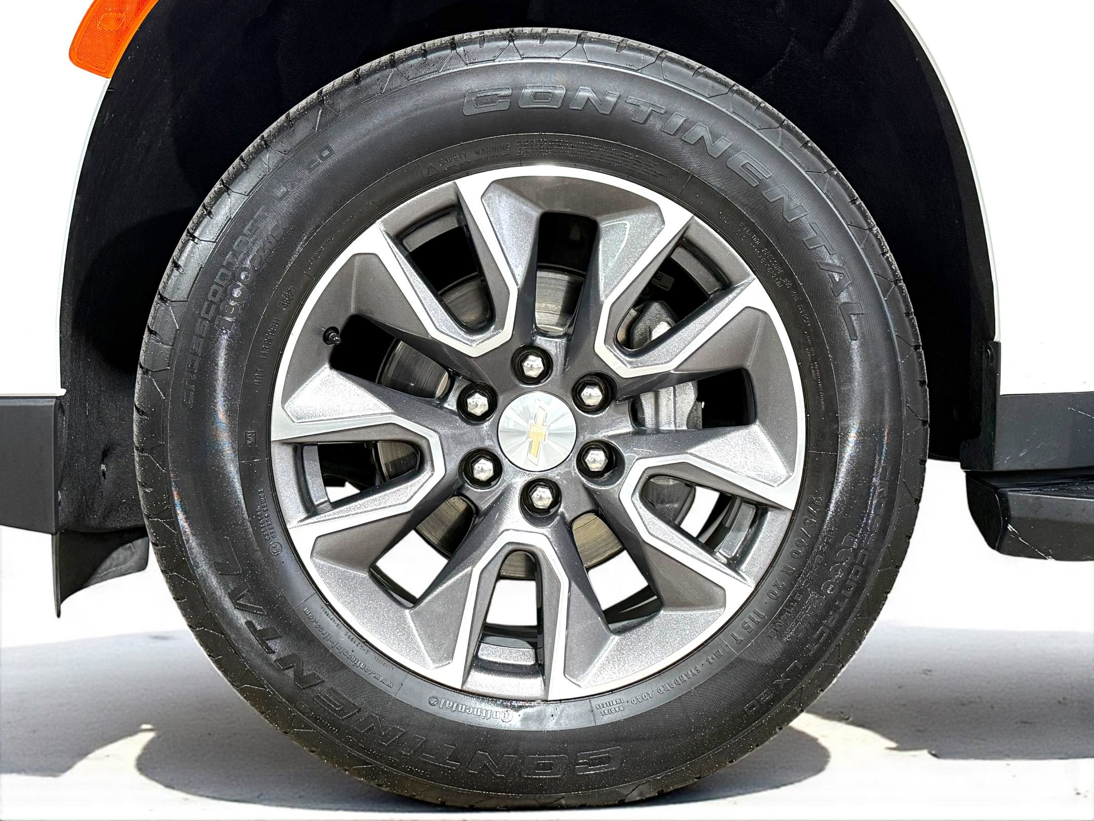 2023 Chevrolet Tahoe LS photo 9