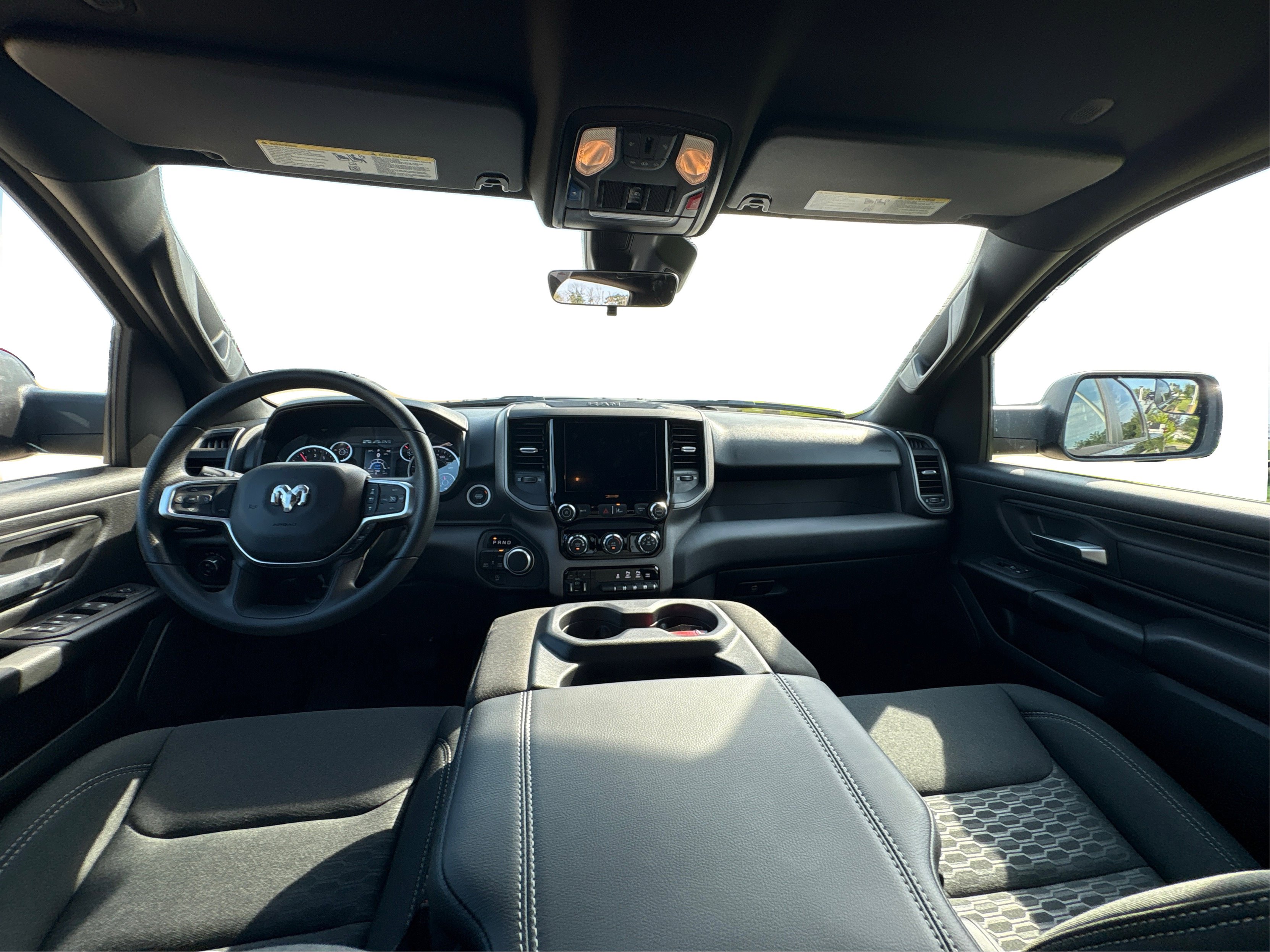 2025 Ram 1500 Tradesman photo 16