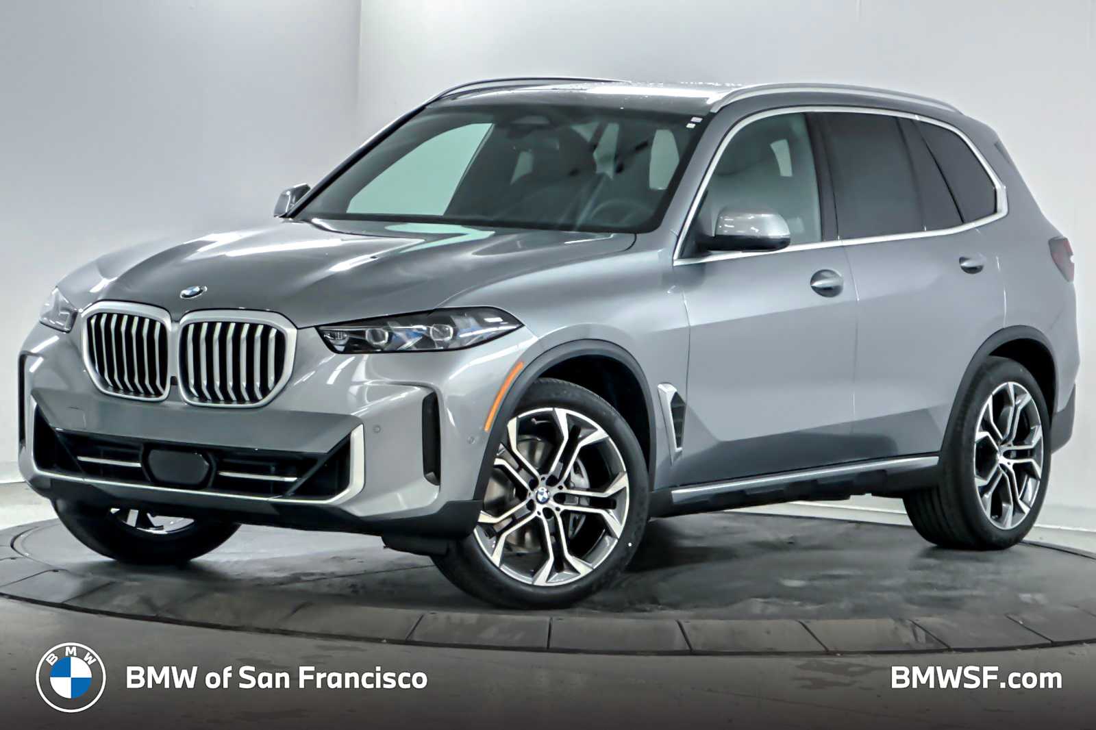 2026 BMW X5 40i's photo