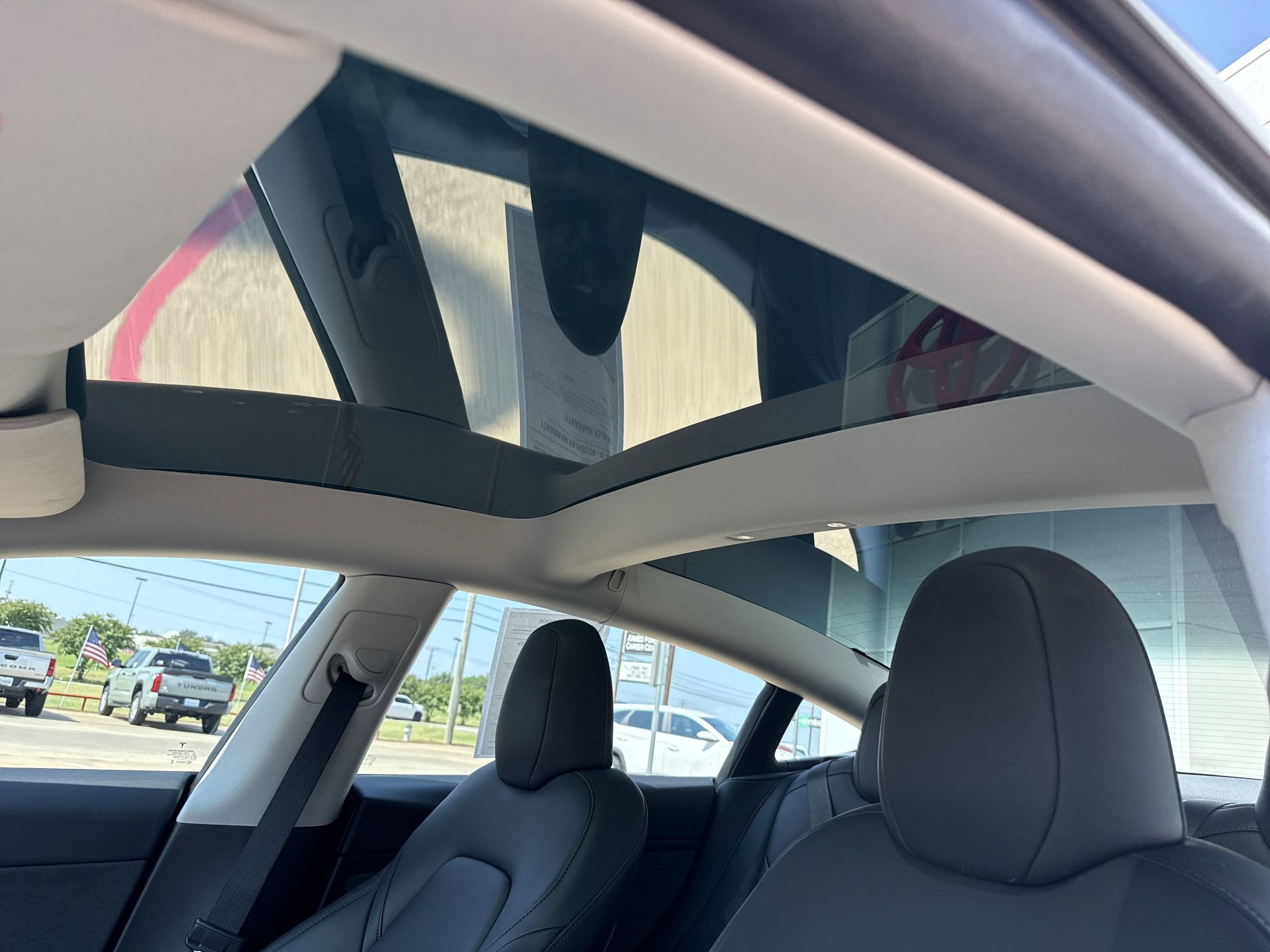 2023 Tesla Model 3 photo 14