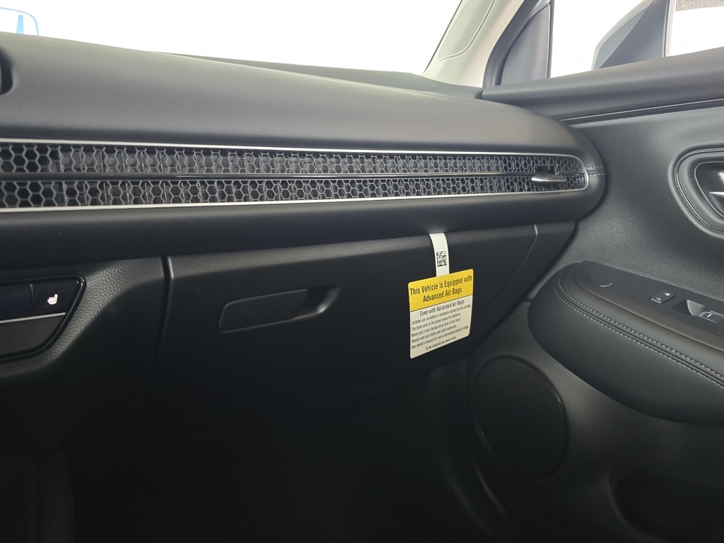 2026 Honda HR-V EX-L photo 38