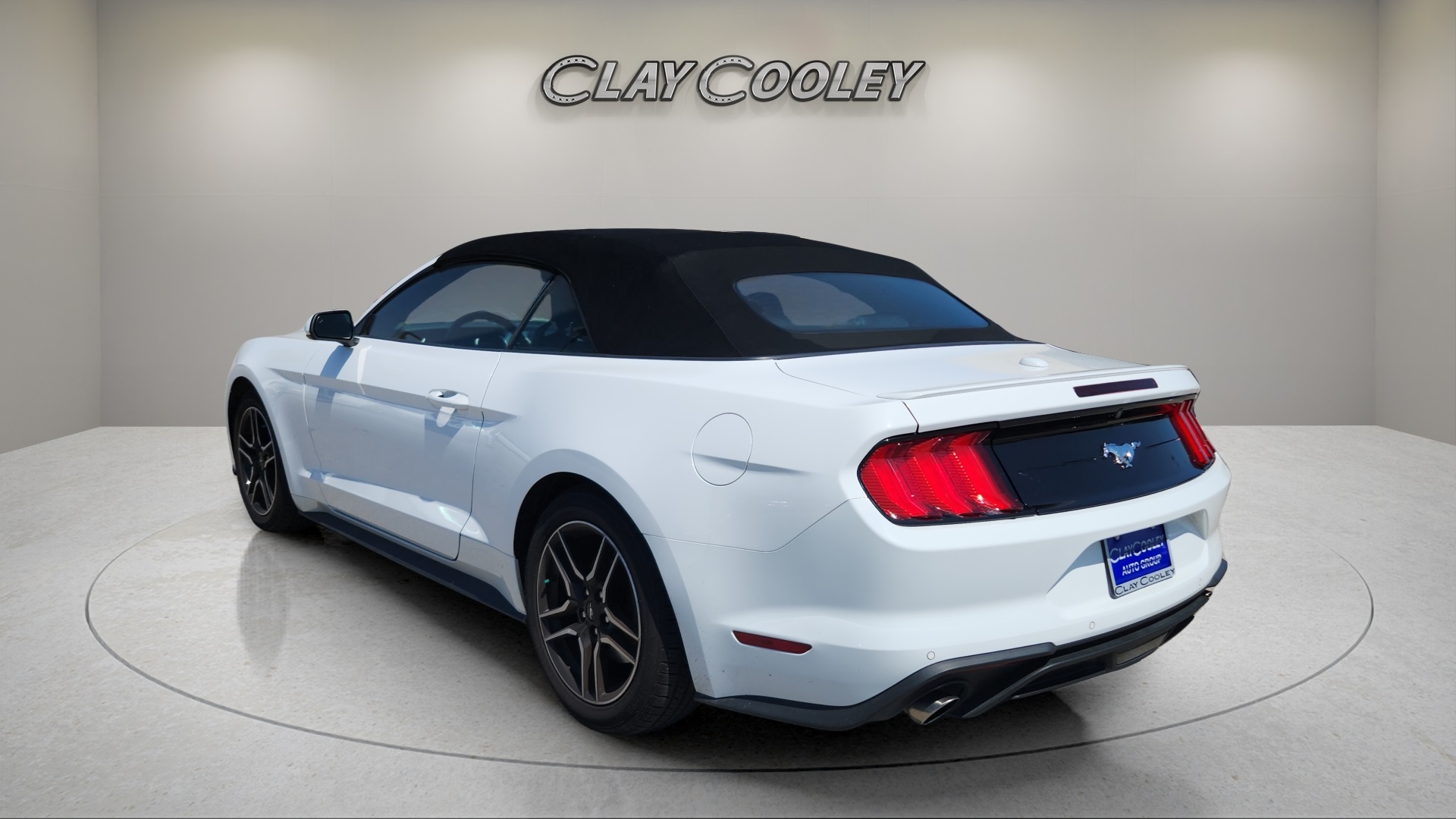 2023 Ford Mustang EcoBoost Premium photo 5