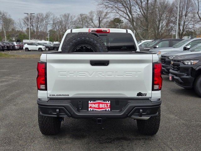 2025 Chevrolet Colorado ZR2 photo 10