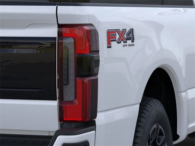 2025 Ford F-350 photo 21
