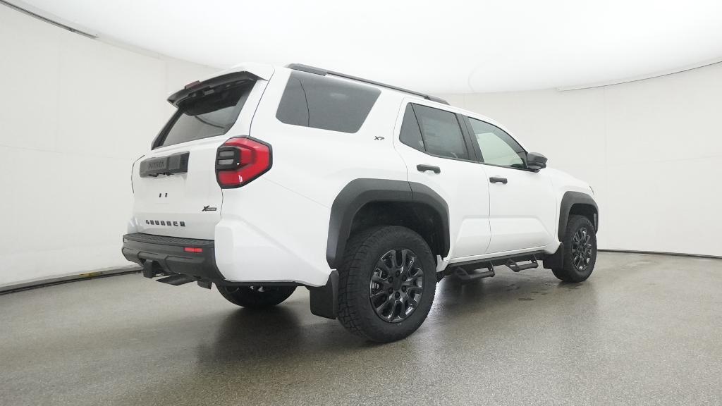 2025 Toyota 4Runner SR5 photo 21
