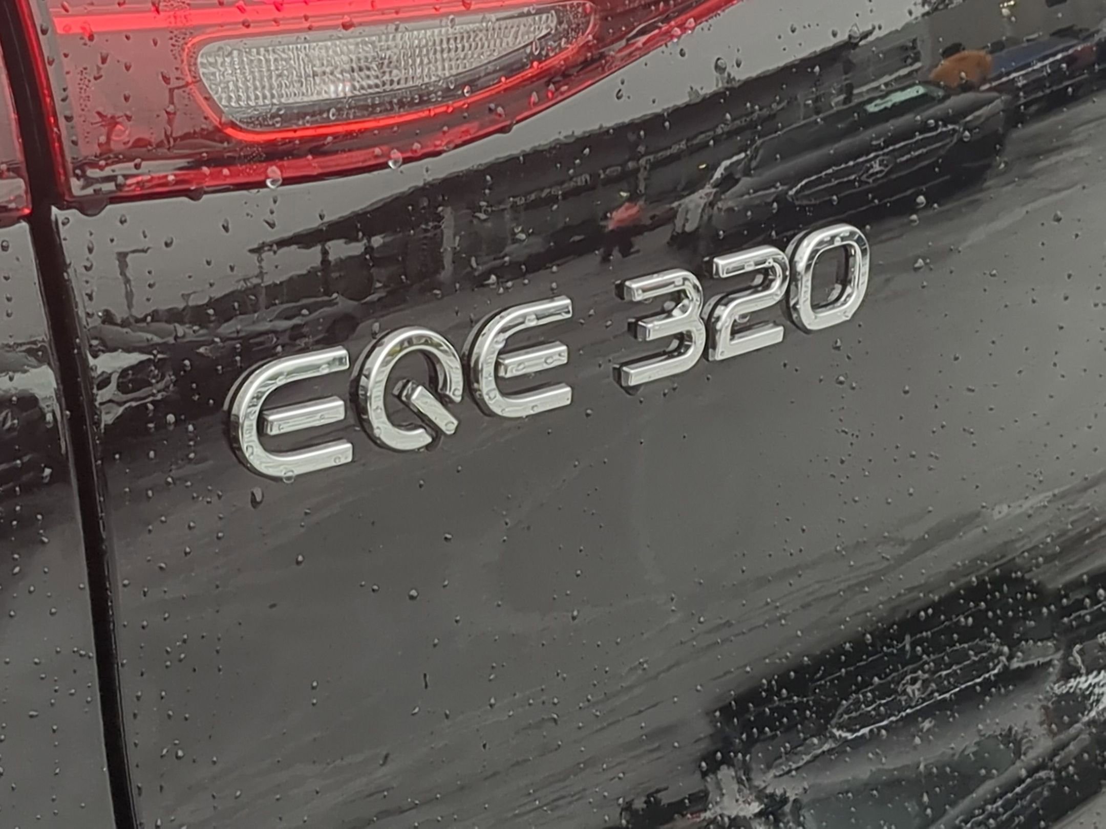 2026 Mercedes Benz EQE SUV 4MATIC photo 3