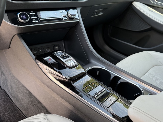 2022 Hyundai Sonata Limited photo 20