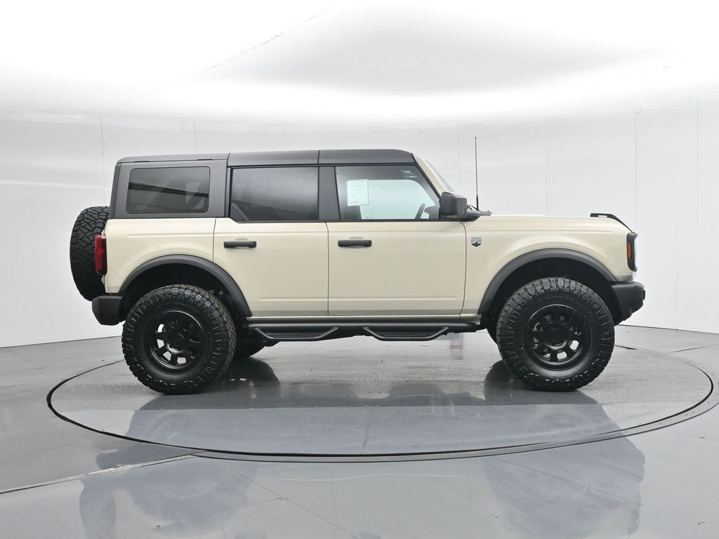 2025 Ford Bronco Big Bend photo 24