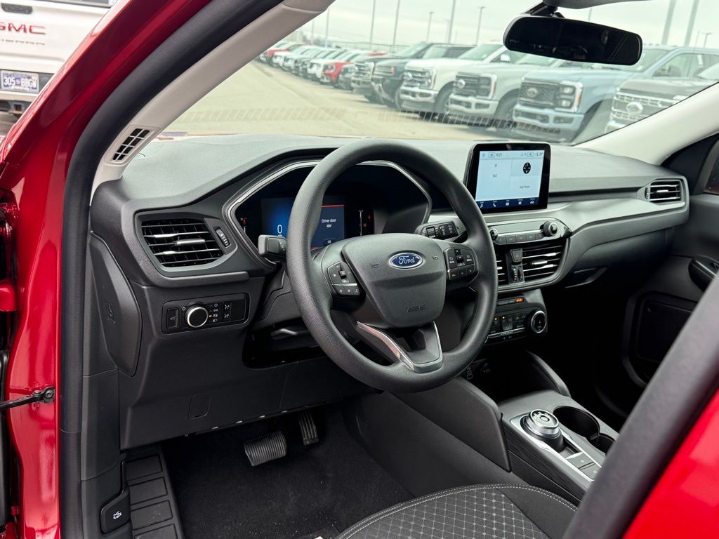 2026 Ford Escape Active photo 2