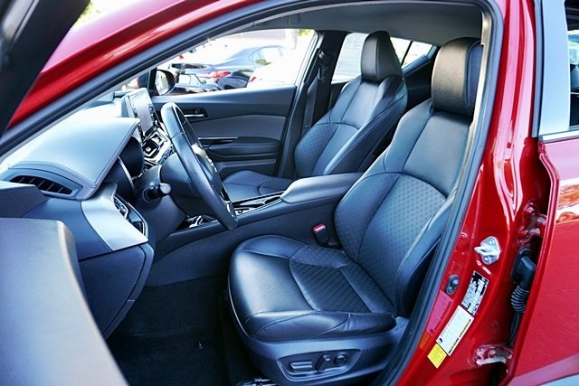 Used 2022 Red Toyota XLE image 14