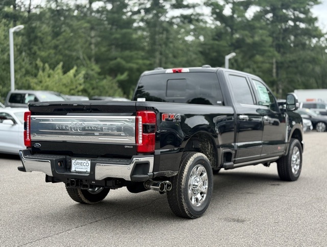 2025 Ford F-350 King Ranch photo 4