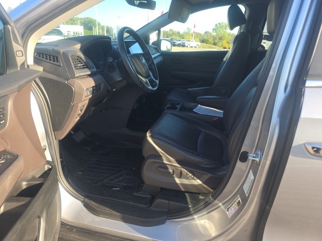 2023 Honda Odyssey EX-L photo 2