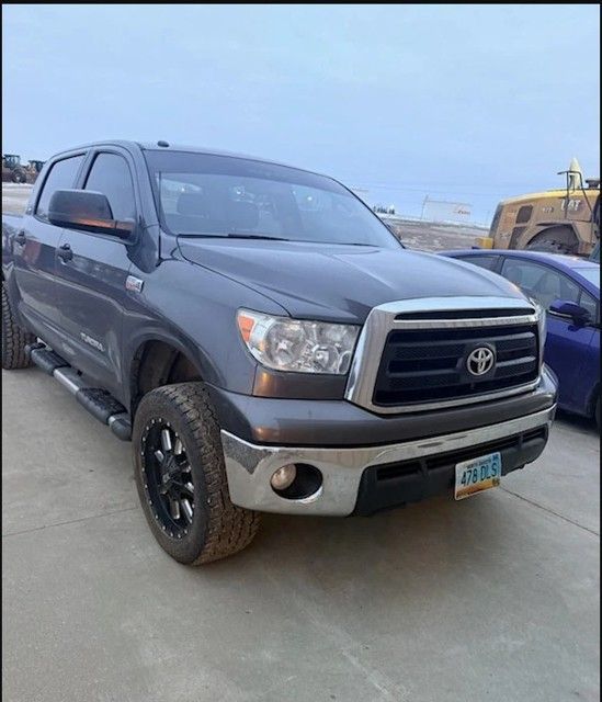 2013 Toyota Tundra Tundra Grade's photo