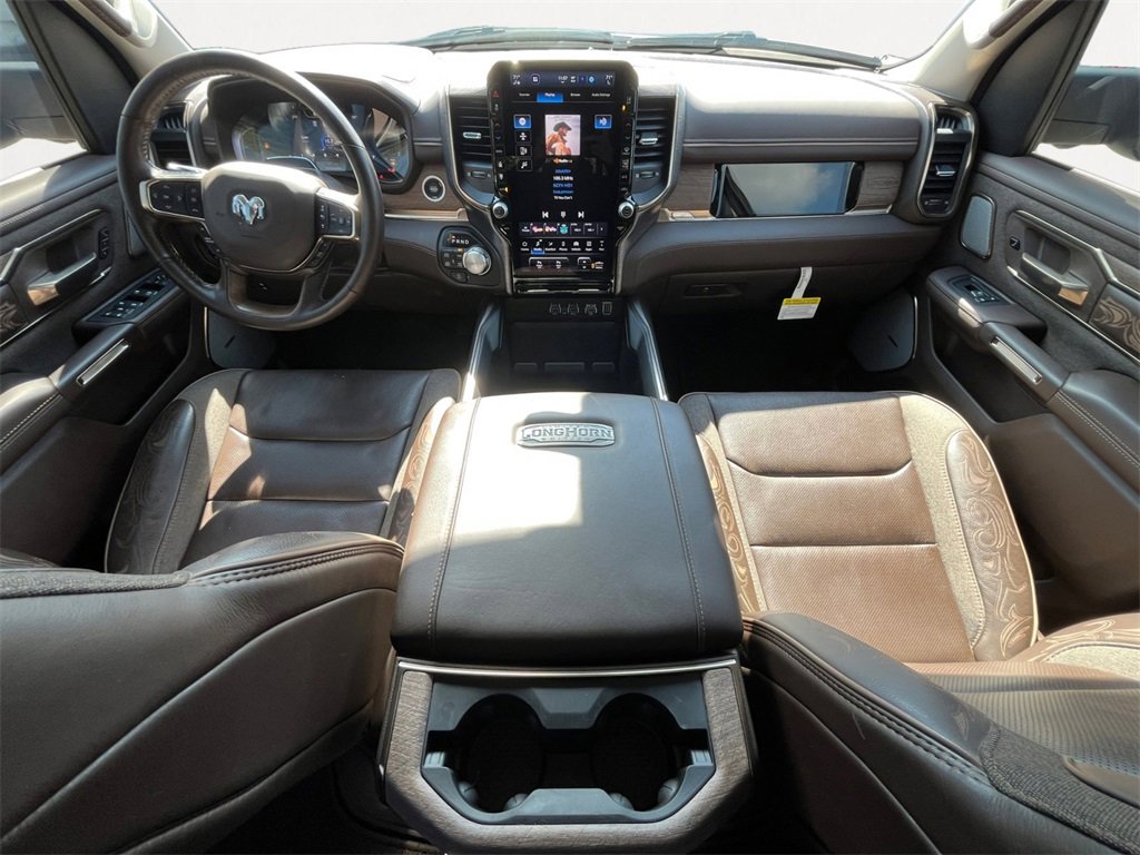2025 Ram 1500 Longhorn photo 3
