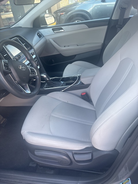 2019 Hyundai Sonata SE photo 3
