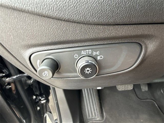 2023 Chevrolet Equinox LT photo 9